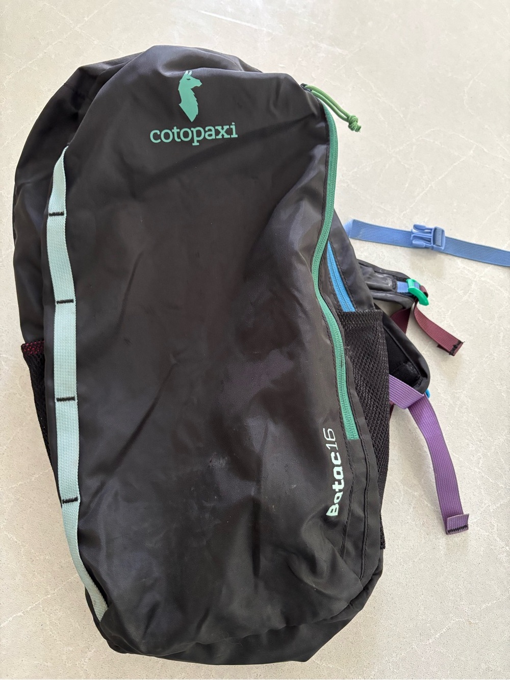 Cotopaxi Batac 16L Backpack Del Día Packable Daypack Hiking Black Teal Unisex